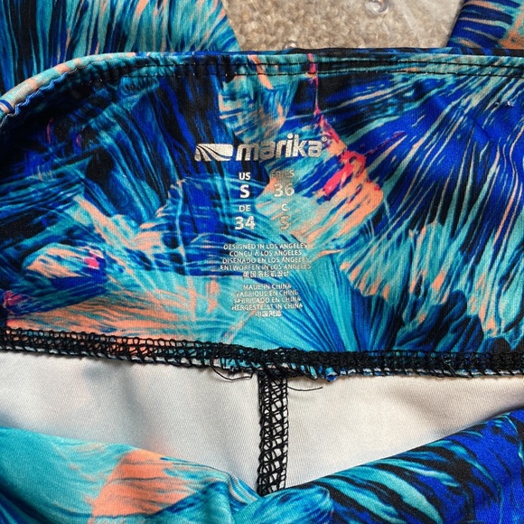 Marika Tropical Leggings - Picture 3 of 4